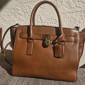 Michael Kors Hamilton Leather Satchel – Luggage Brown – Gold Hardware